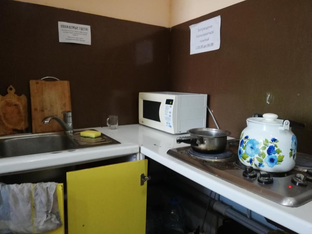Fox Hostel 阿拉木图 外观 照片